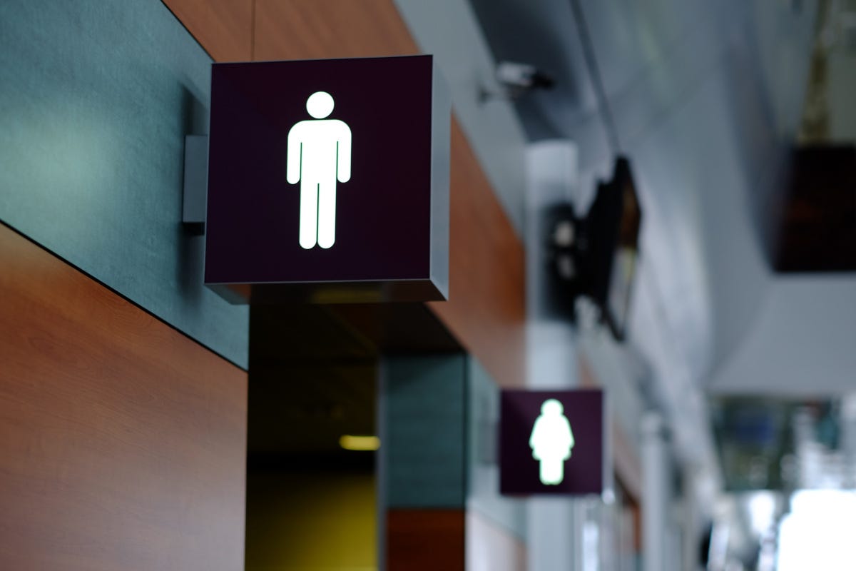 Bagni unisex nei locali più una questione di igiene che di genere